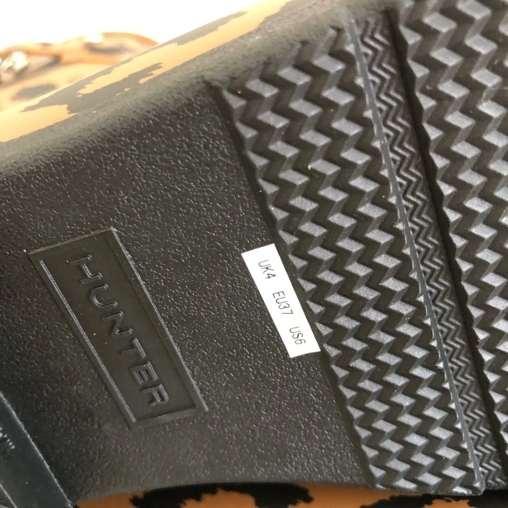 Hunter Leopard Print Short Waterproof Rain Boot 6